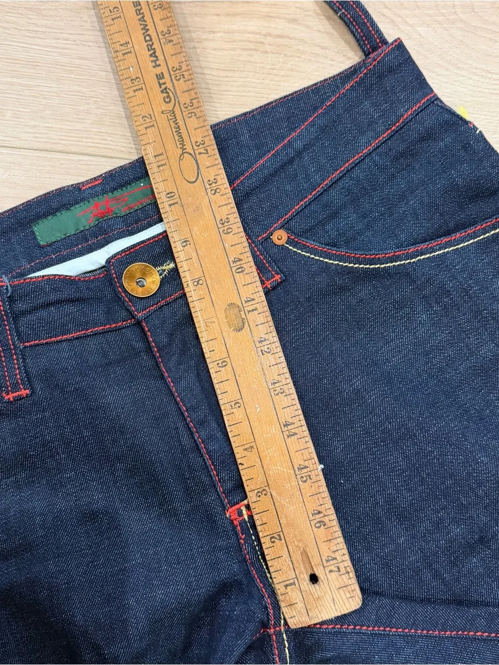 Andrew Mackenzie Designer Men's Jeans Size 33 RARE
